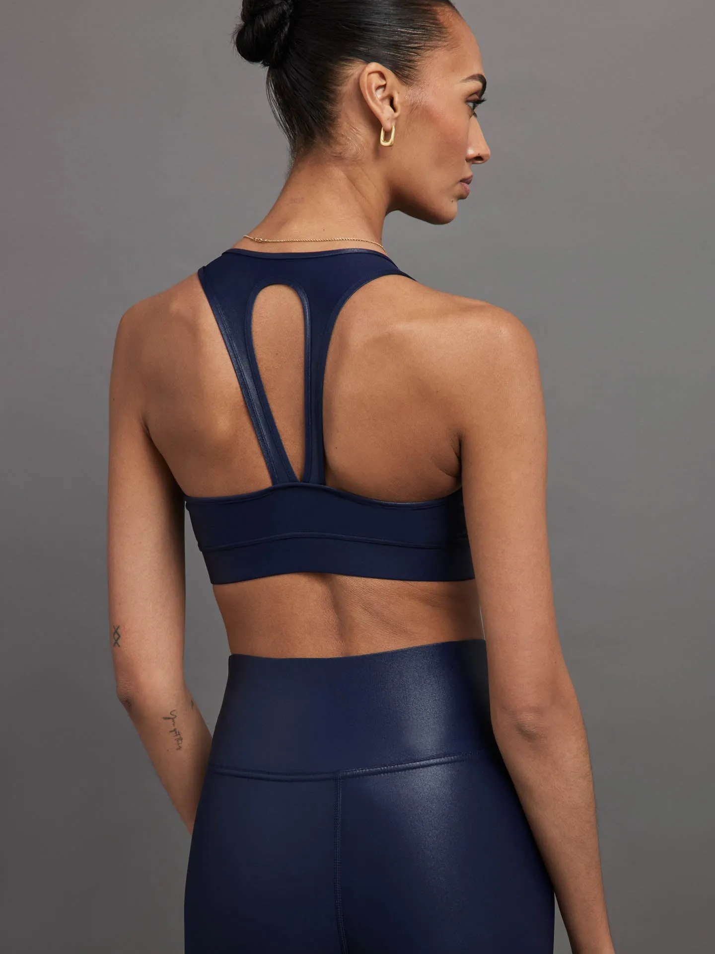 Action Bra 2.0 in Takara Shine - Navy Blazer