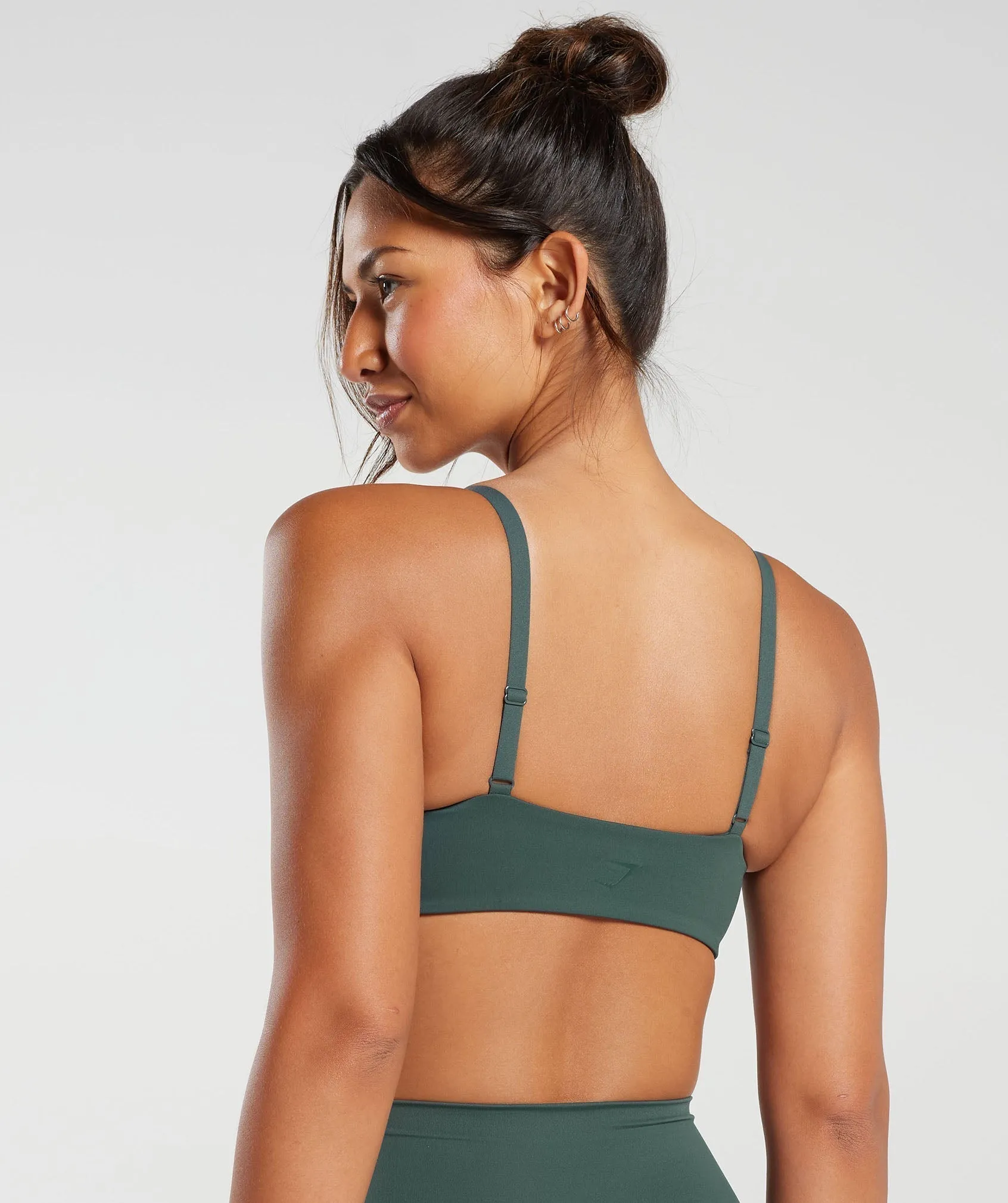 Gymshark Elevate Twist Front Bralette - Fog Green