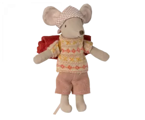 Hiking Mouse - Big Sister