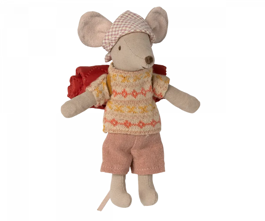 Hiking Mouse - Big Sister