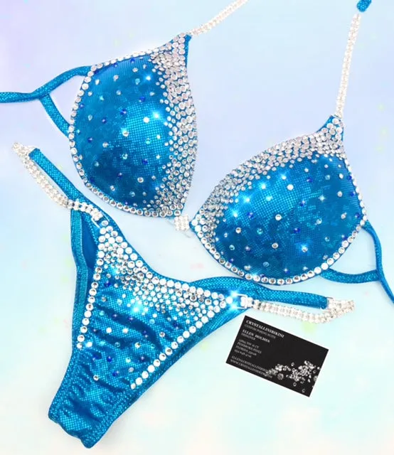 Outlined underwire competition bikini