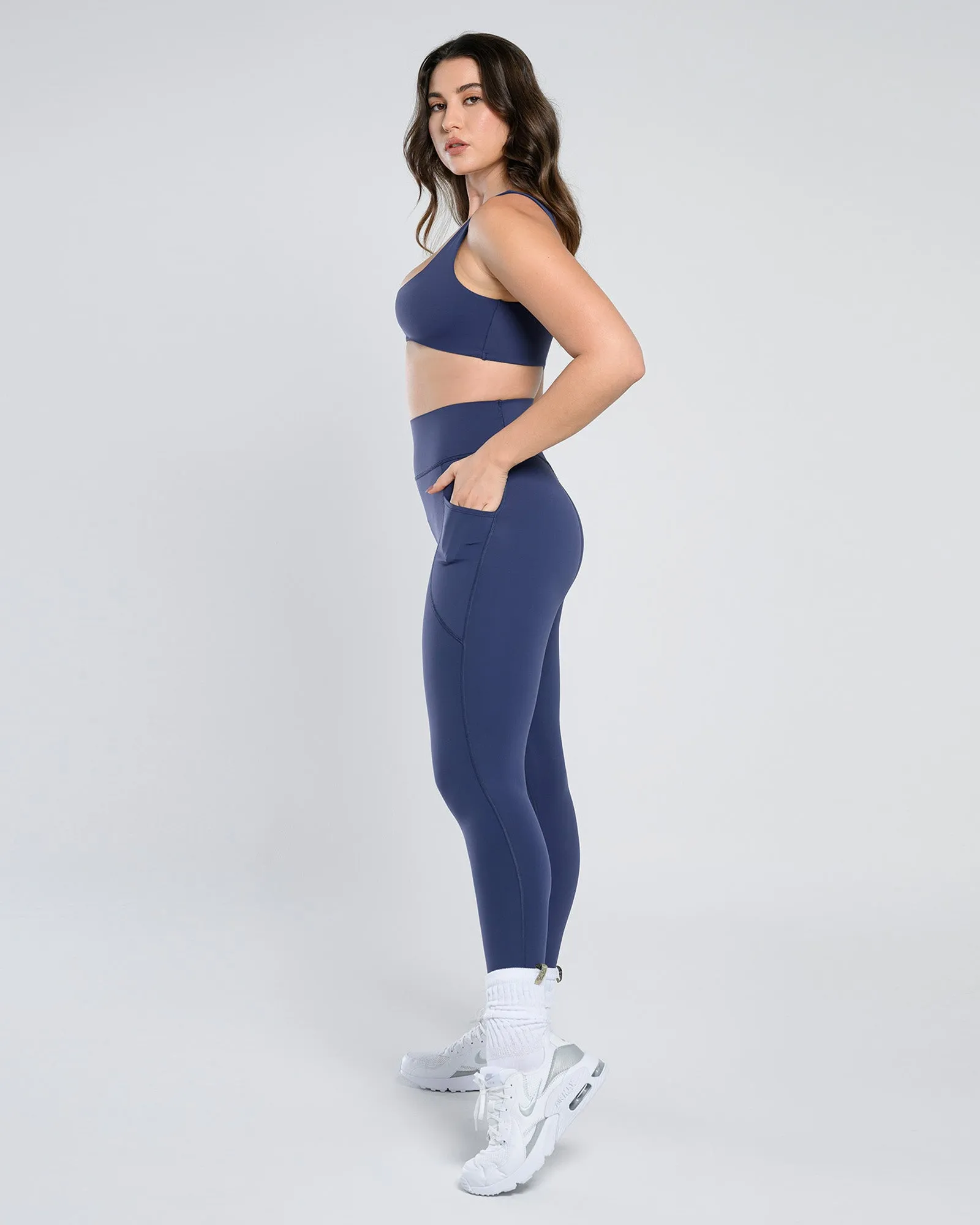 Ultimate Contour Bra & 8-in-1 Happy Butt Solution Leggings Set